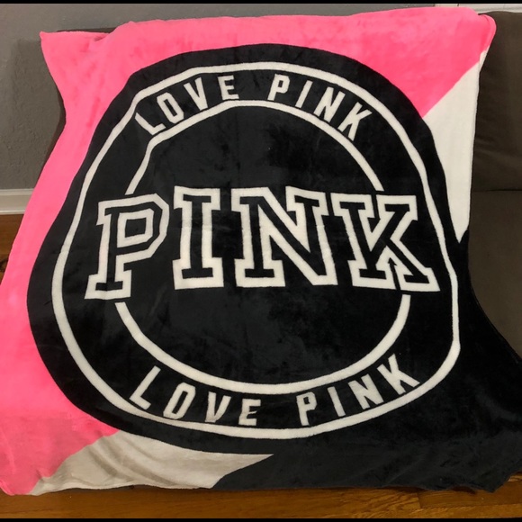 Blanket - Picture 3 of 3